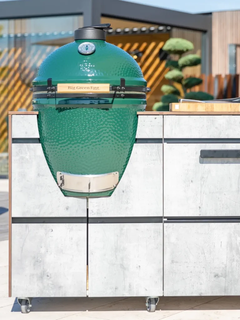 Big Green Egg Keramikgrill – vielseitiger Einbaugrill für BBQ-Fans