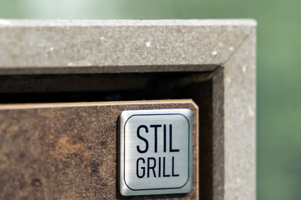 Küchenkorpus aus Stahl - Stilgrill Grillküche im Garten – Design trifft Funktionalität im Außenbereich - Outdoor Küche Edelstahl