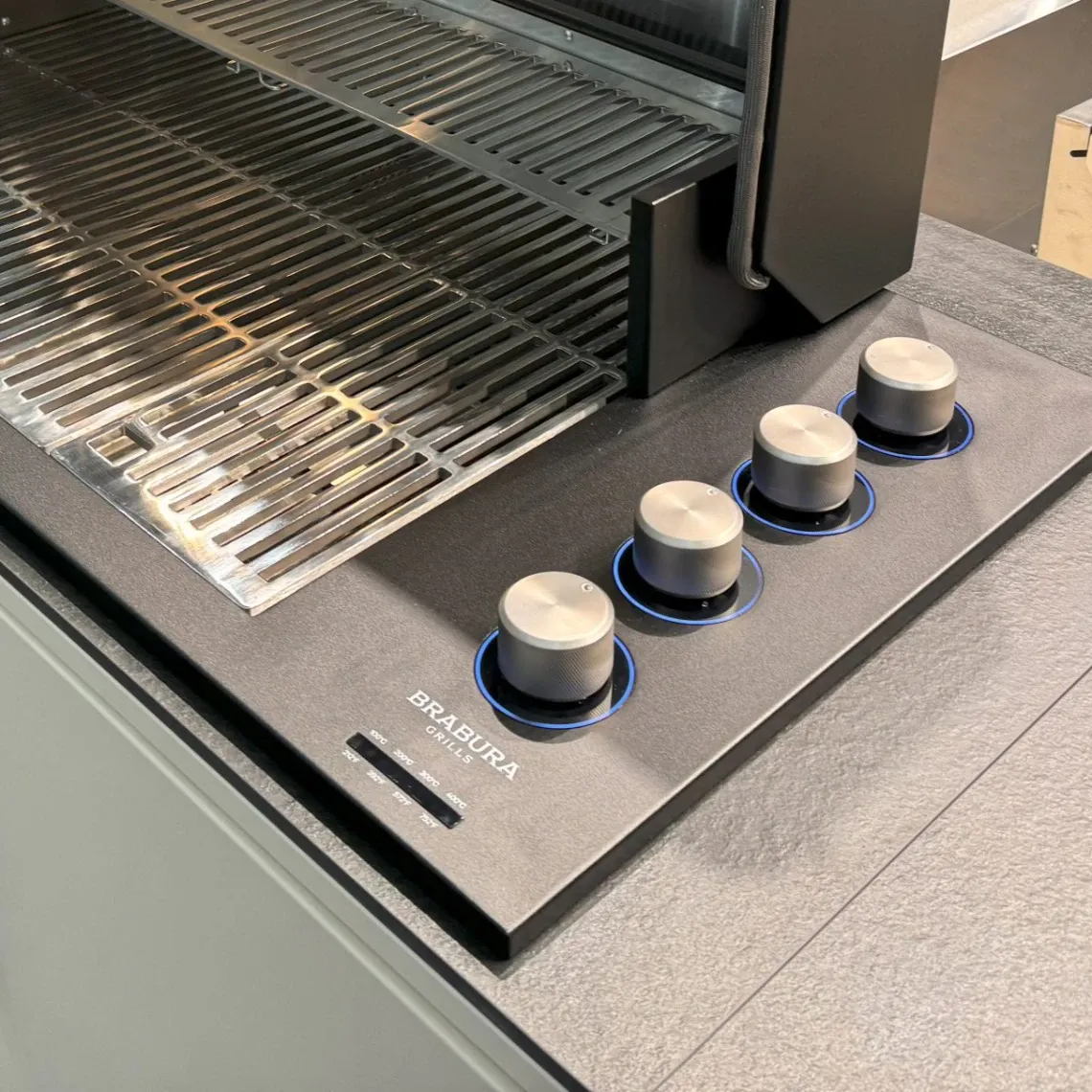 Brabura Grill - Box-Q